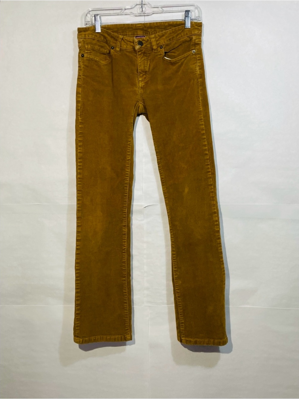 Patagonia Women's 26 Fitted
Organic Cotton Light Brown Corduroy Pants VGUC